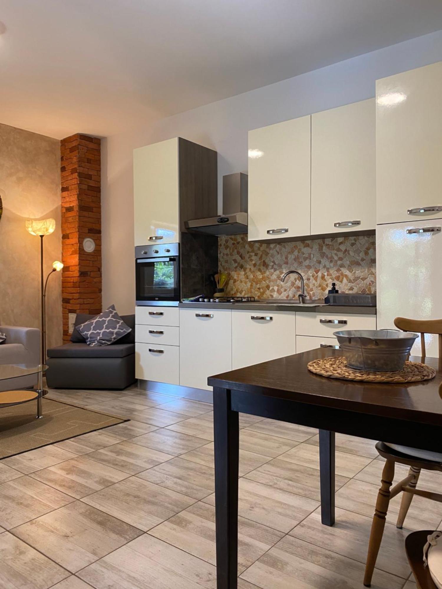 Apartman "Almond House 2" PUY Eksteriør bilde